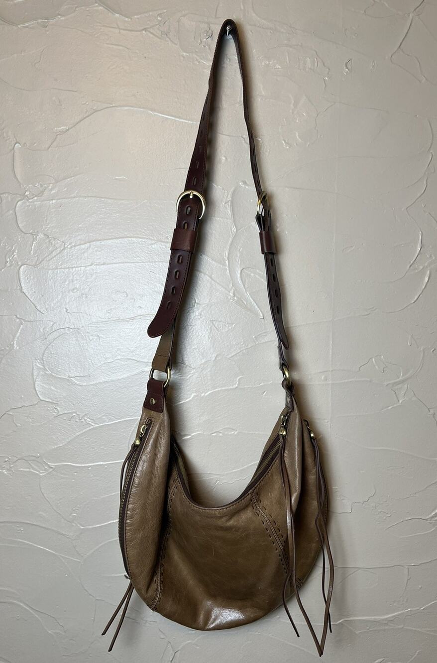 HOBO INTERNATIONAL Cognac Leather Crossbody Crescent Sling Bag Y2K tassels
